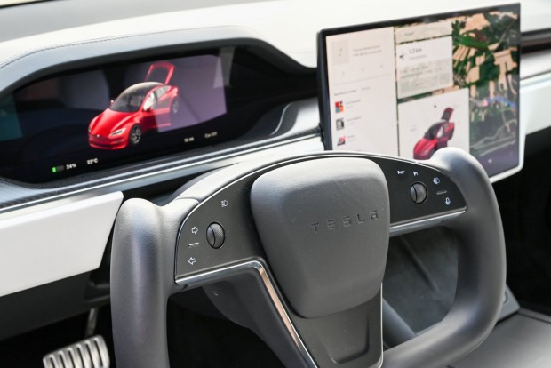 INTERIOR OF TESLA CAR