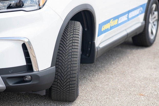  Goodyear Introduces Assurance WeatherReady 2 Tires with Advanced All-Weather Capabilities