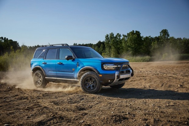 2025 Ford Bronco Sport Unveiled with Sasquatch Package for Enhanced Off-Road Drive