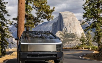 TESLA CYBERTRUCK ON THE ROAD