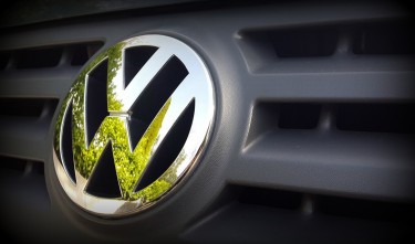  VOLKSWAGEN  AUTOMOBILE