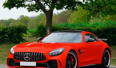 MERCEDES BENZ PHOTO OF RED CAR PAKED