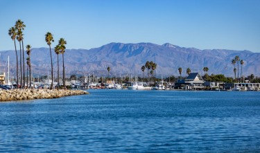 YATCHS IN BODY OF WATER 