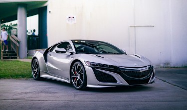 SILVER ACURA NSX