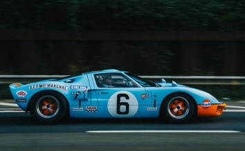 CLASSIC FORD GT40 MK III RACING CAR SPEEDING DOWN THE ROAD 