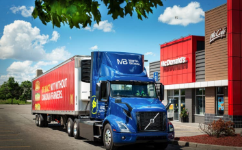 Volvo VNR Electric tractor 