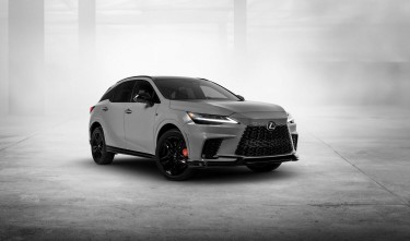 Lexus Revives Best-Selling Model with 2025 Black Line Special Edition