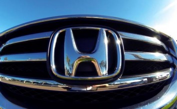 Facing U.S. safety probe, Honda expands air bag recall