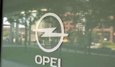 Opel to build new SUV, invest 500 million euros in engine production