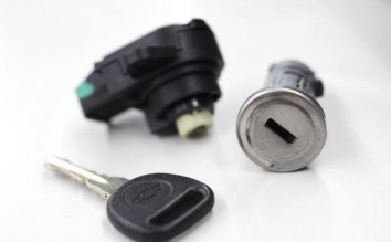 Two more deaths identified by GM ignition-switch program