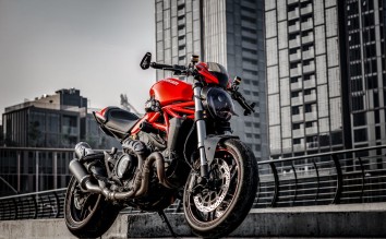 DUCATI PARKED RED AND BLACK MOTORCYCLE 