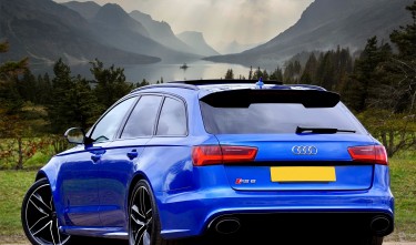 PHOTO OF BLUE AUDI 